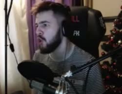 440x340