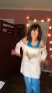 608x1080