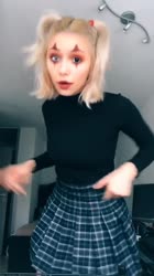 576x1024