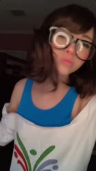 608x1080