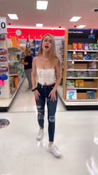 576x1024