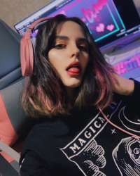1024x1280