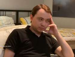 565x428