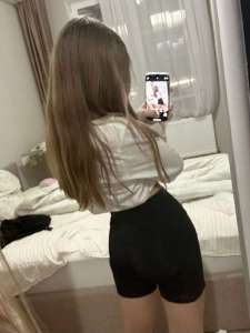 736x981