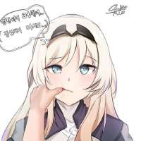 736x736