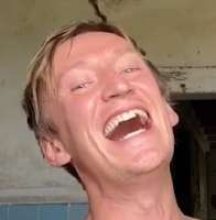 413x421