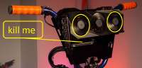 883x425