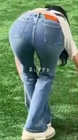 540x962