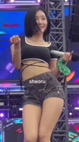 712x1280