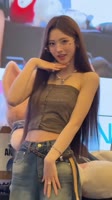 576x1024