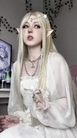 576x1024
