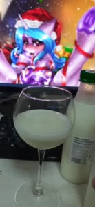 590x1280