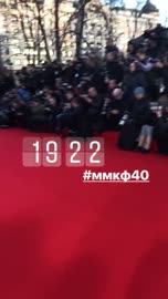 640x1136