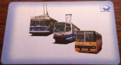 817x446
