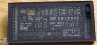890x418