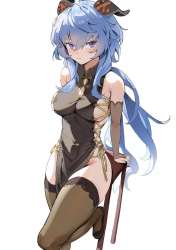 640x905