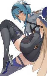 608x972