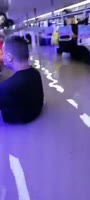 288x640